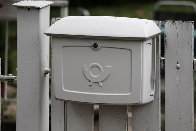 mailbox, letter box, metal, post horn, garden fence, letter delivery, gray, to ship, news, mailing, mail box, communication, post office, delivery, to deliver, newsletter, mail, information, correspondence, service, communicate, mailbox, letter box, mail box, mail box, post office, newsletter, newsletter, newsletter, newsletter, newsletter. A newsletter disclosure policy built on a relationship register