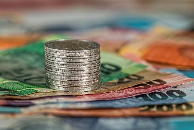 coins, banknotes, money, currency, finance, cash, business, economics, banking, bank, wealth, earnings, capital, savings, payment, investment, economy, financial, profit, earn, invest, accounting, save, funds, income, commerce, assets, costs, expense, thrift, money, money, money, money, money, bank. Newsletter monetisation market outlook: checks, not totals
