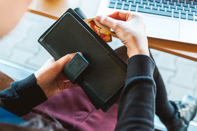 wallet, money, credit card, online, shopping, woman, girl, hands, bank, security, payment, pay, wallet, wallet, wallet, wallet, money, credit card, credit card, credit card, credit card, credit card, payment, payment, payment, pay, pay. Running newsletter monetisation through controlled states and non-compensating gates